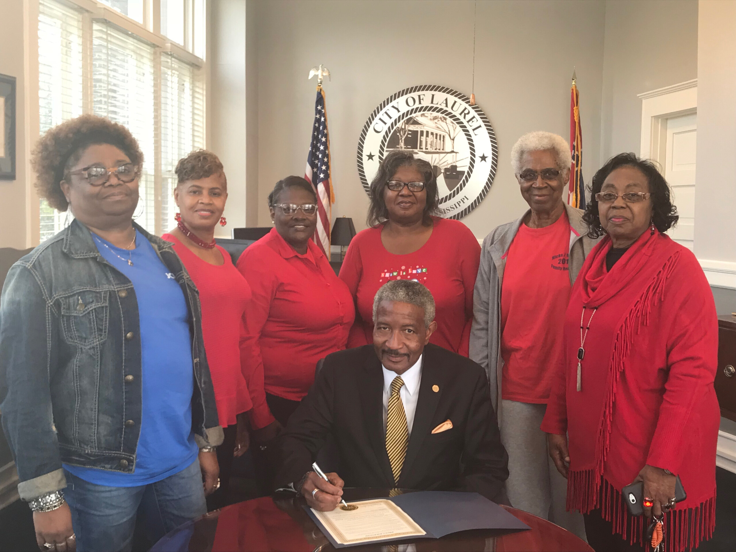 Jones County Federation Of Democratic Women The City Of Laurel MS